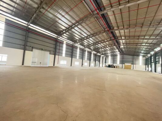 Cho thuê kho xưởng 2.700 m2 trong KCN tại Xã Đức Hòa Hạ, Huyện Đức Hòa, Tỉnh Long An