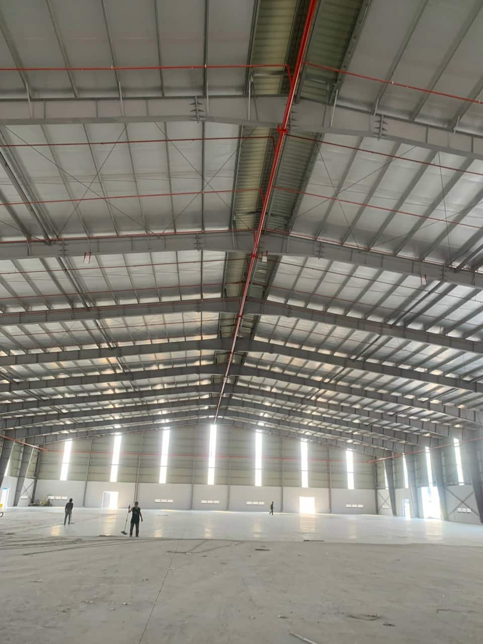 Cho thuê kho xưởng 7,050 m2 trong KCN Xuyên Á, Đức Hòa, Long An