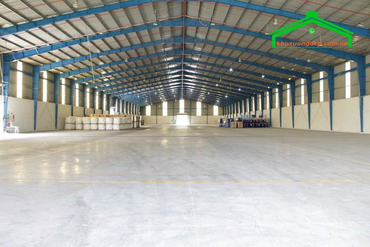 Cho thuê kho xưởng hai mặt tiền diện tích 2.600m2-3.800m2 KCN Tân Tạo, Bình Tân.