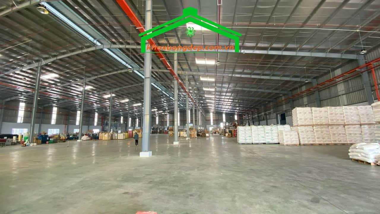 Bán / cho thuê kho xưởng 21.600 m2 trong KCN Đức Hòa III, Tỉnh Long An