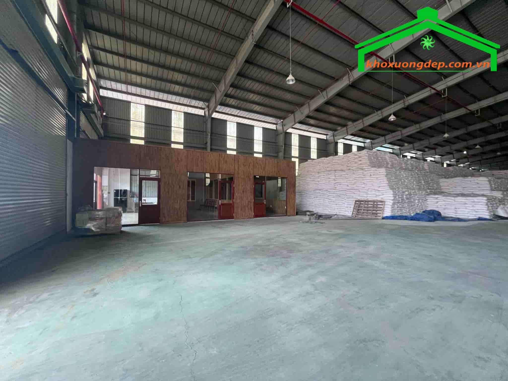 Bán kho xưởng 12000m2 KCN Uyên Hưng, Tân Uyên, Bình Dương