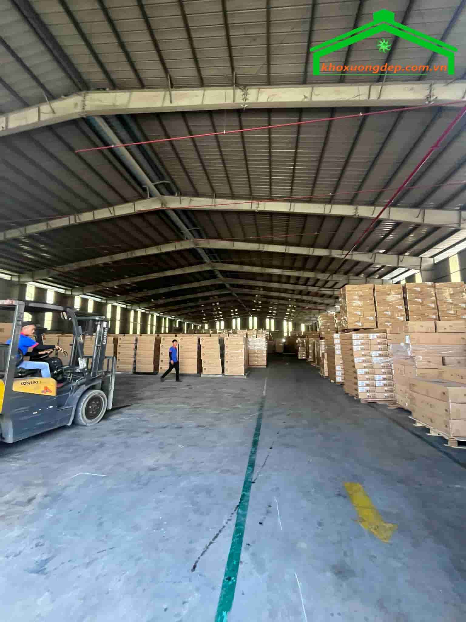 Bán kho xưởng 9360m2 KCN Uyên Hưng, Tân Uyên, Bình Dương