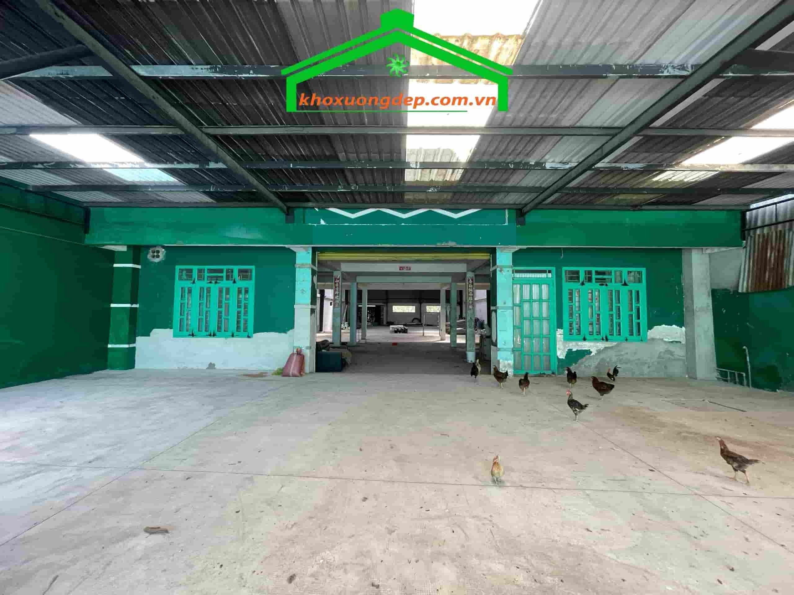 Cho thuê kho xưởng 900m2 xã Lê Minh Xuân, Bình Chánh