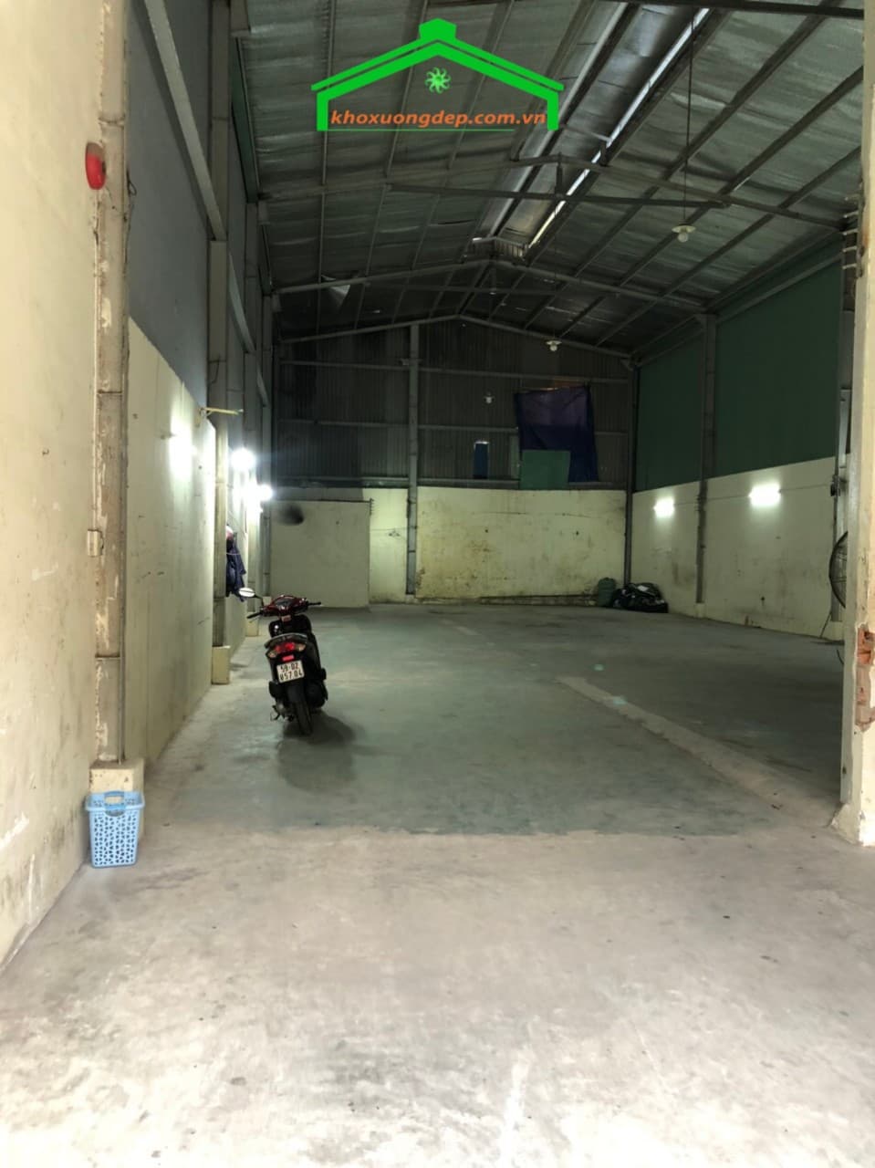 Cho thuê kho xưởng 320 m2 Nguyễn Văn Quá, Quận 12 giá rẻ