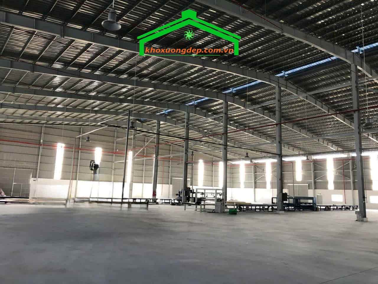 Cho thuê kho xưởng 6500m2 KCN VSIPII Tân Uyên, Bình Dương