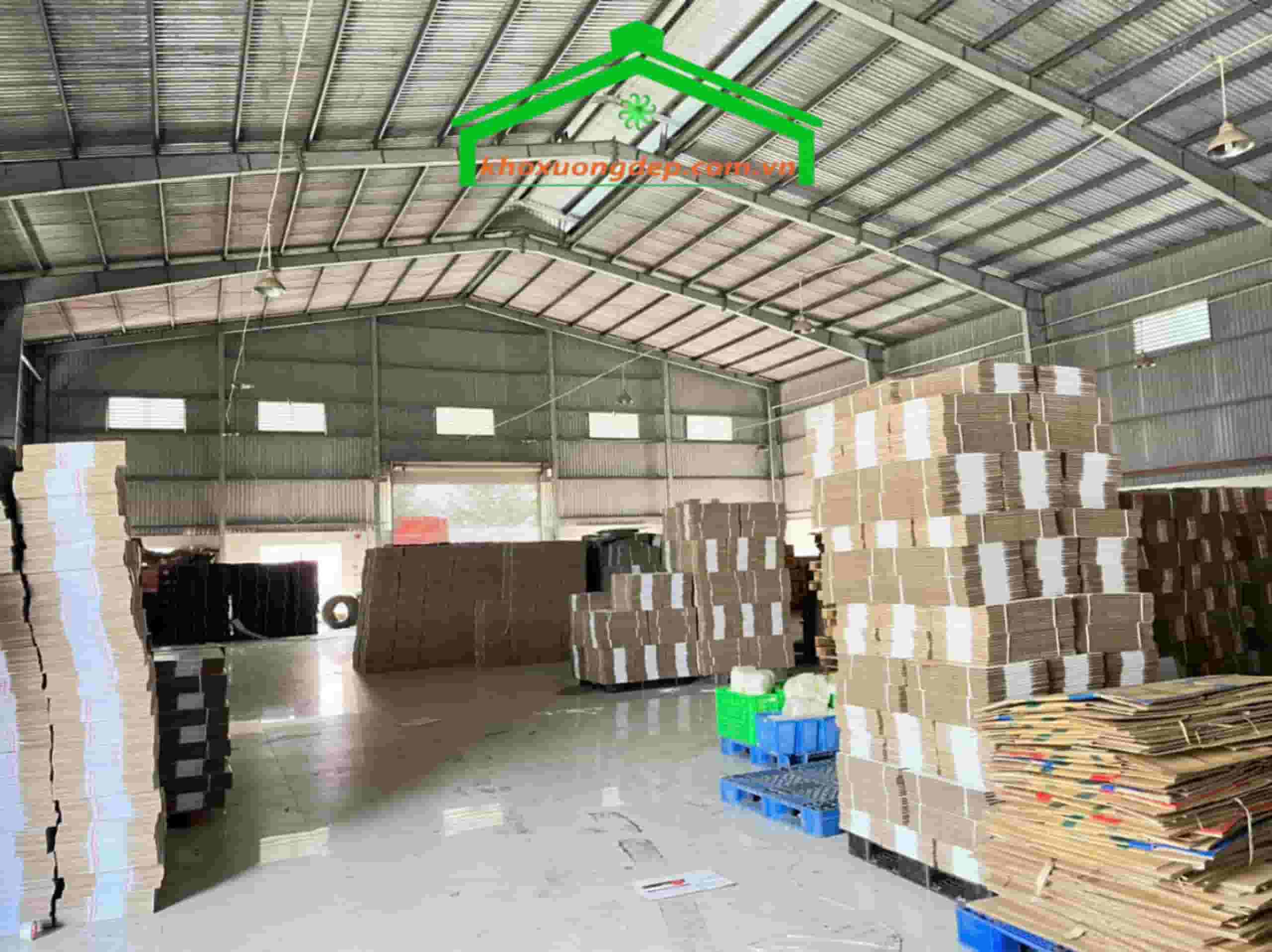 Cho thuê kho xưởng 1000m2 Quốc Lộ 1A, Bến Lức, Long An