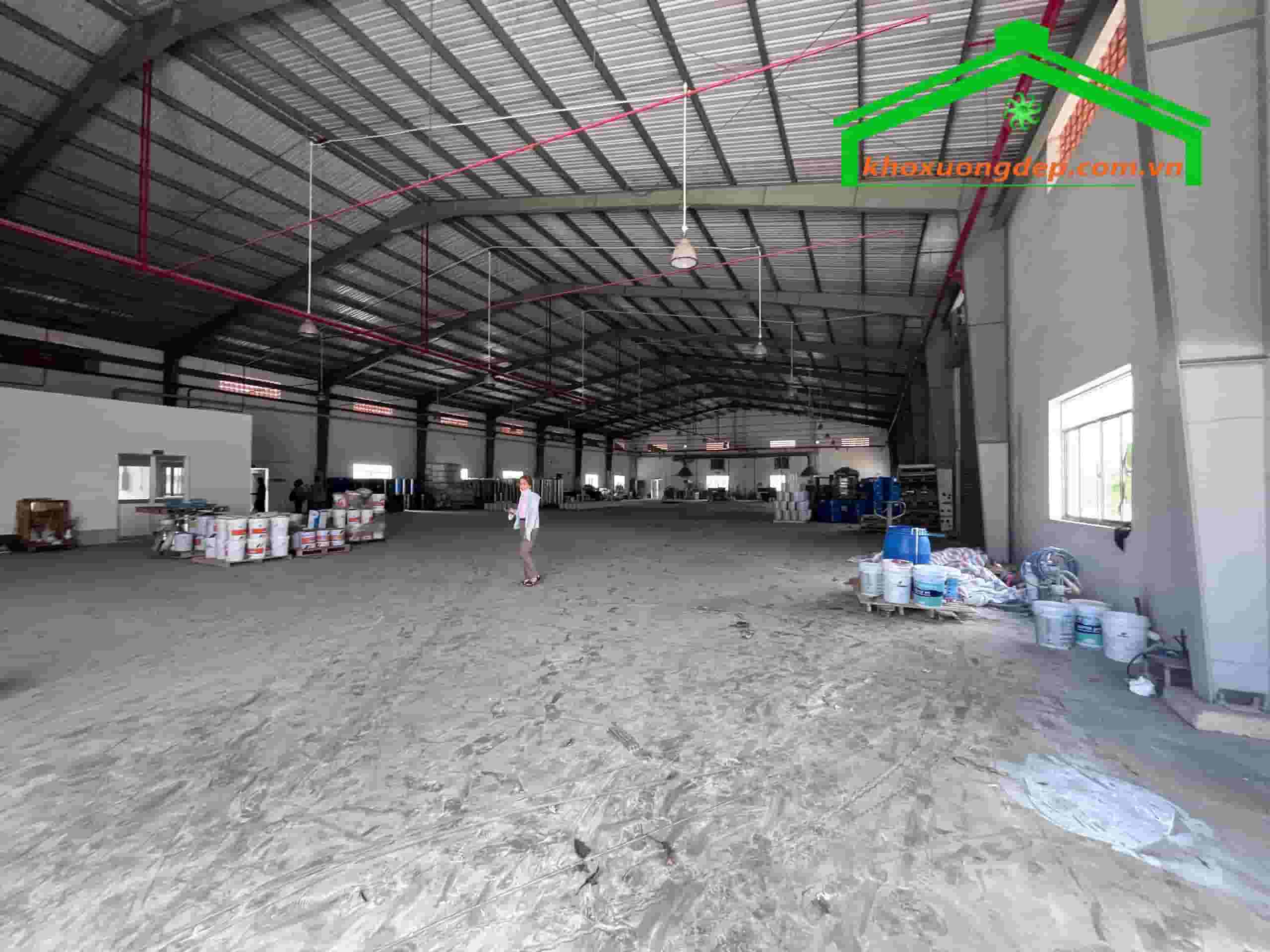 Cho thuê kho xưởng 1600m2 KCN Mỹ Phước 3, Bến Cát, Bình Dương