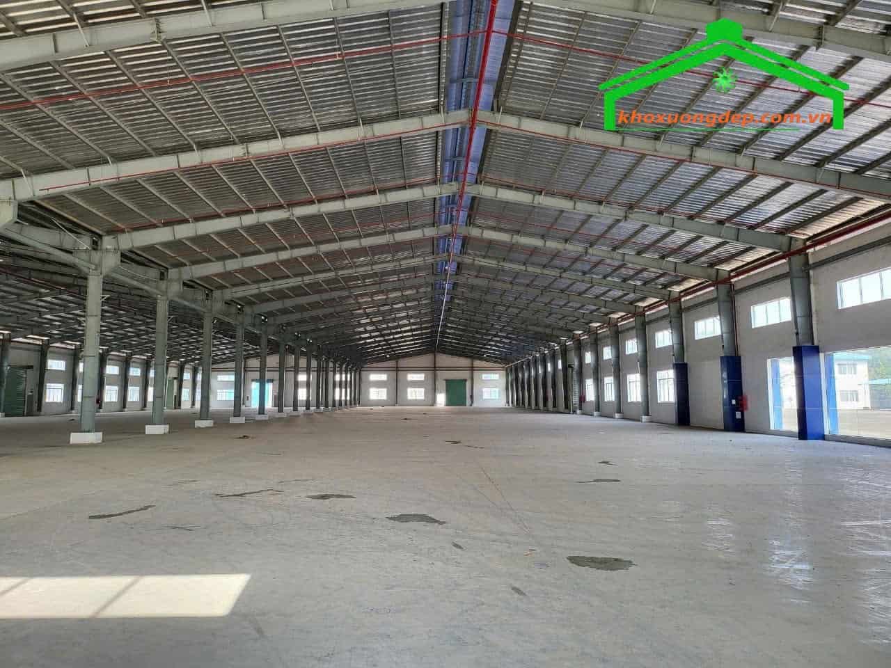 Cho thuê kho xưởng 5900m2-6400m2 KCN VSIP2, Tân Uyên, Bình Dương