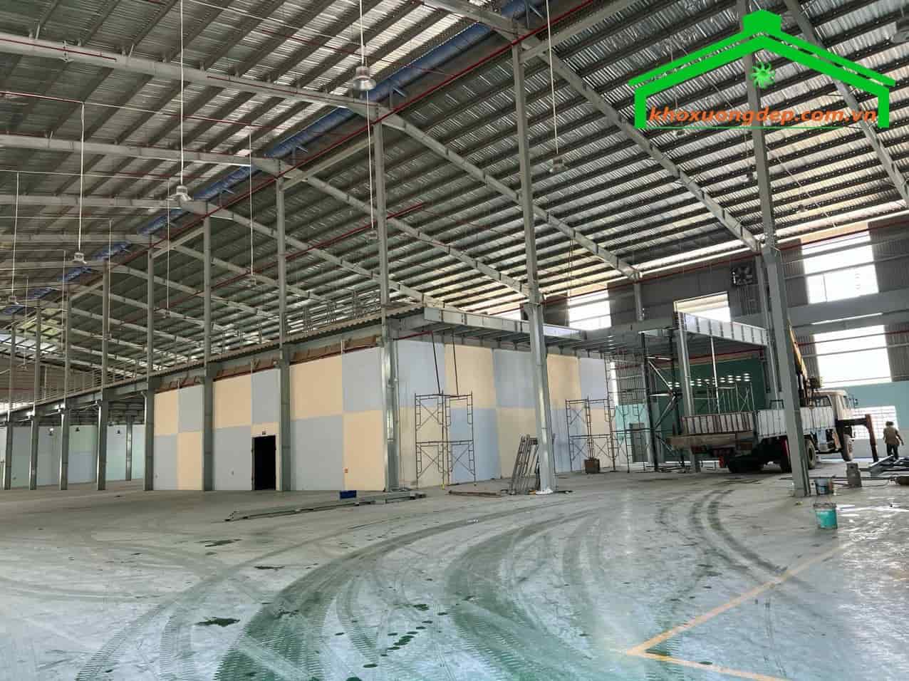 Cho thuê kho xưởng 6000m2 KCN Hải Sơn, Đức Hòa, Long An