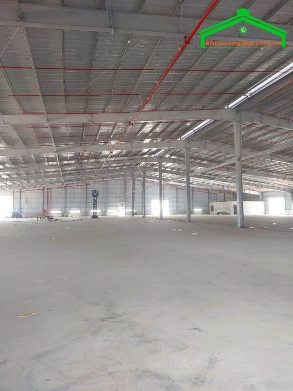 Cho thuê kho xưởng 26000m2 KCN Dĩ An, Bình Dương