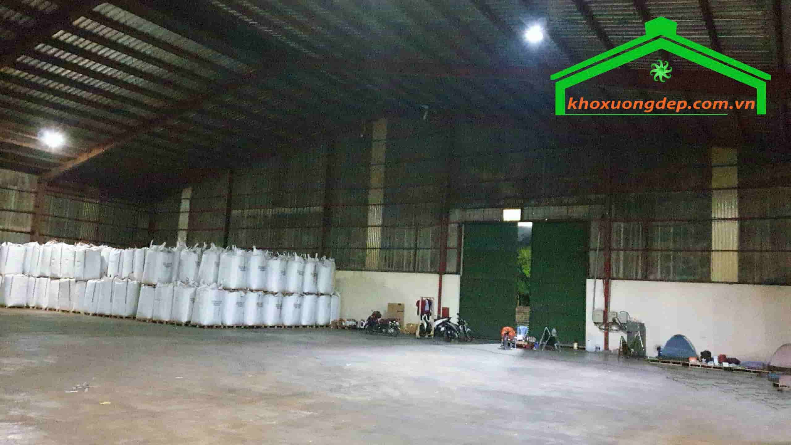 Cho thuê kho xưởng 5200m2 KCN VSIP2, Tân Uyên, Bình Dương