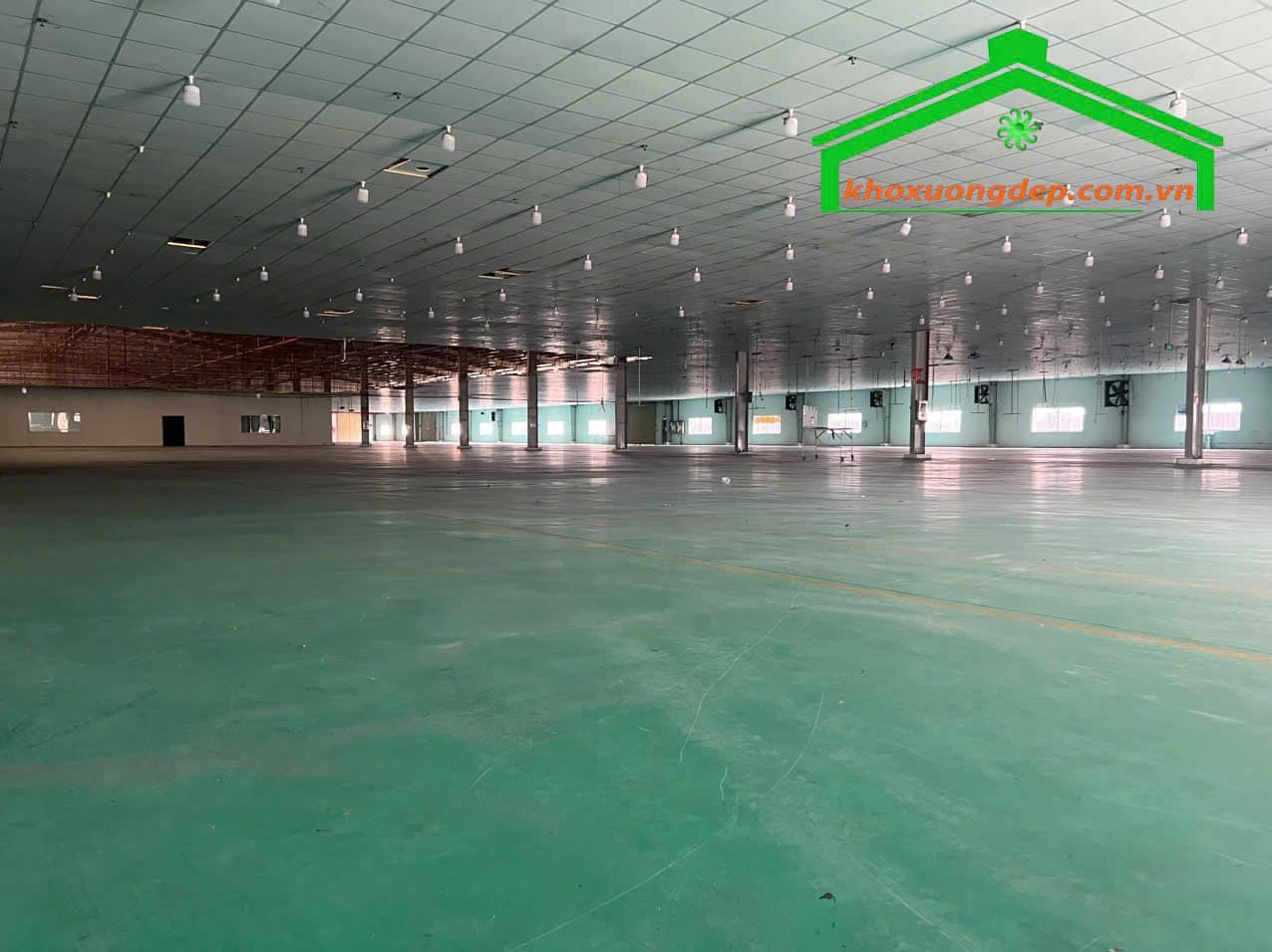 Cho thuê kho xưởng 6400m2 KCN Tân Đô, Đức Hòa, Long An