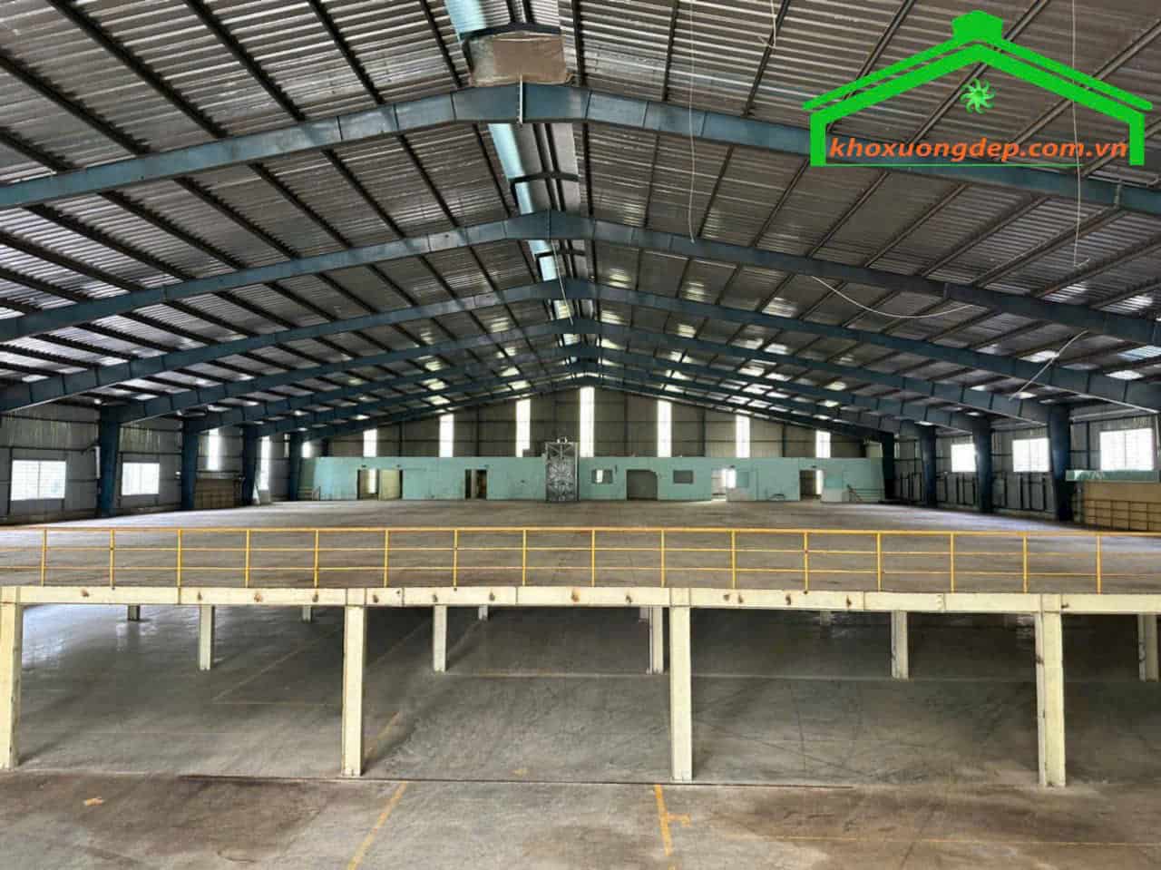 Cho thuê kho xưởng 2400m2 tại Phong Phú, Bình Chánh