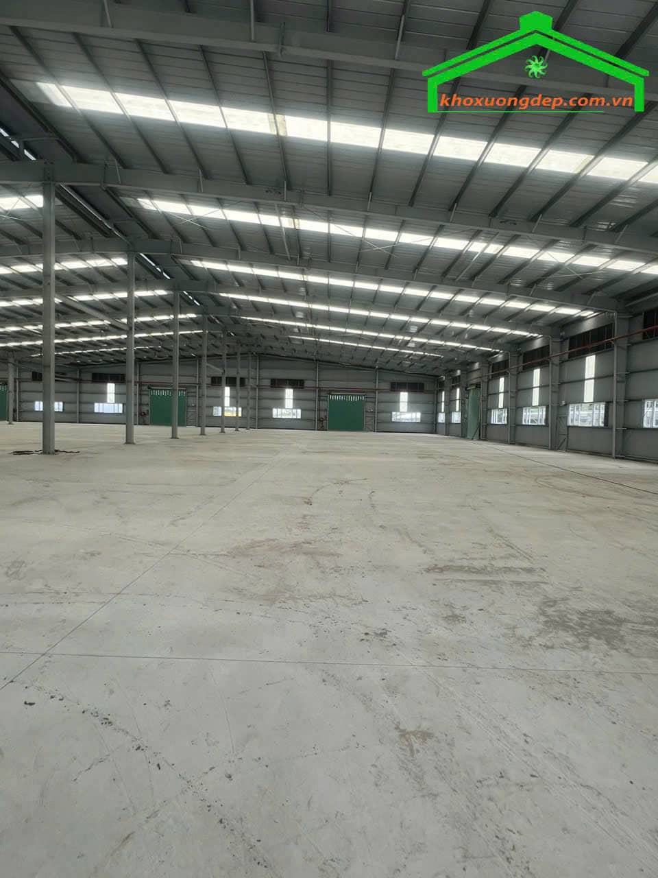 Cho thuê kho xưởng 6000m2 KCN Xuyên Á, Nam Thuận, Long An mới 100%