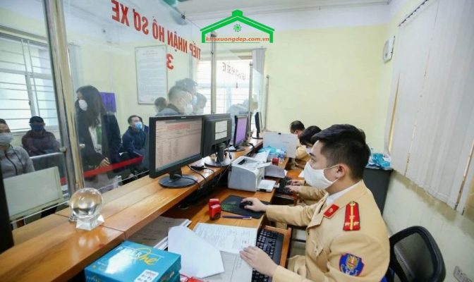 Việc đăng ký xe lần đầu dễ dàng và thuận tiện nhờ quy trình trực tuyến toàn trình