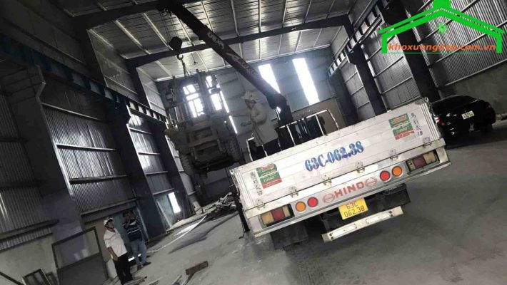 Bán nhà xưởng 2800m2 tại Quốc lộ 1A, Bến Lức, Long An
