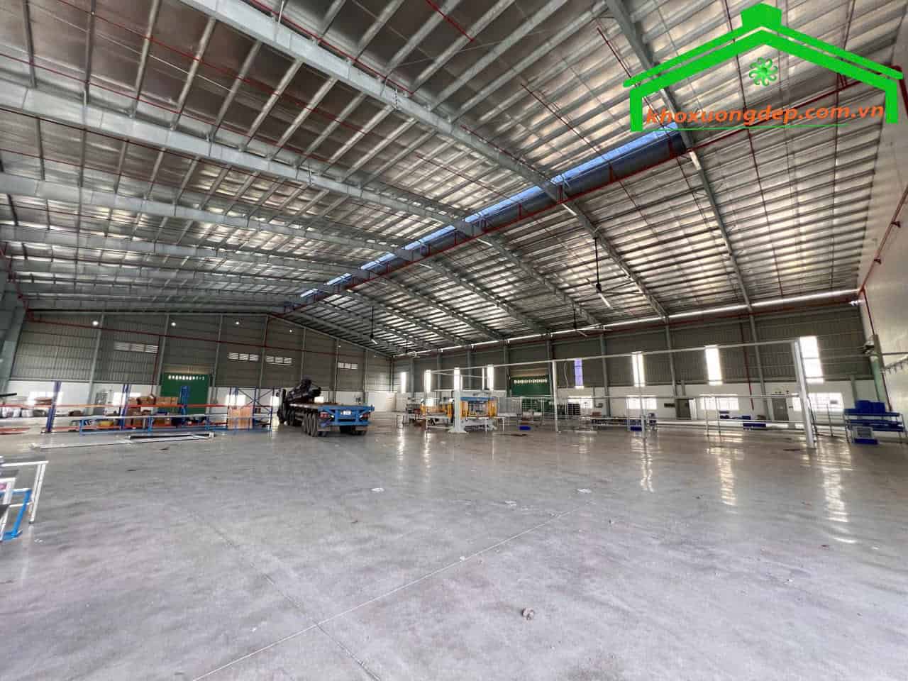 Cho thuê kho xưởng 5000m2 KCN Hải Sơn