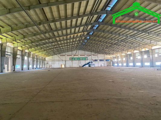 Cho thuê kho xưởng 5000m2 trong KCN Long Hậu, Long An giá rẻ