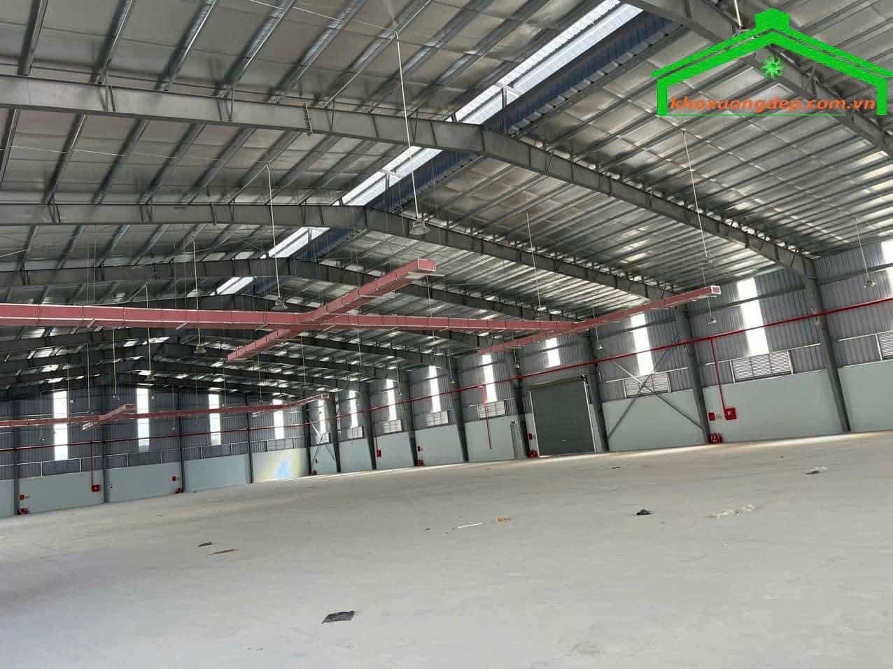 Cho thuê kho xưởng 12000m2 KCN Phúc Long, Bến Lức, Long An vị trí đẹp