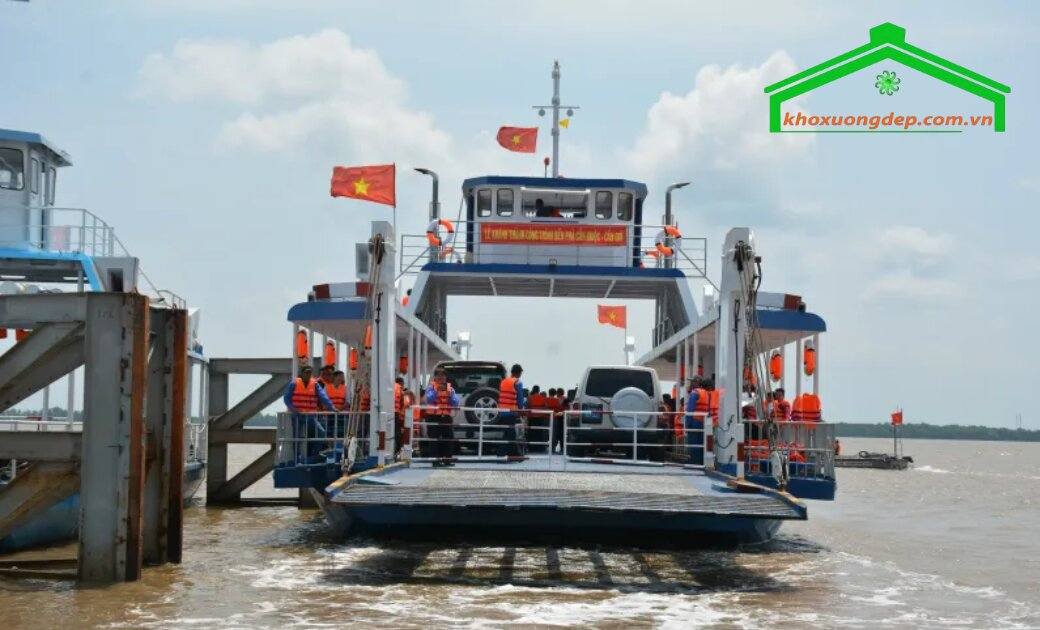 Khu bến Cần Giuộc – trái tim của Cảng biển Long An, nơi những chuyến tàu 70.000 DWT cập bến, hứa hẹn đưa Cảng Long An Tây Ninh trở thành trung tâm giao thương quốc tế.