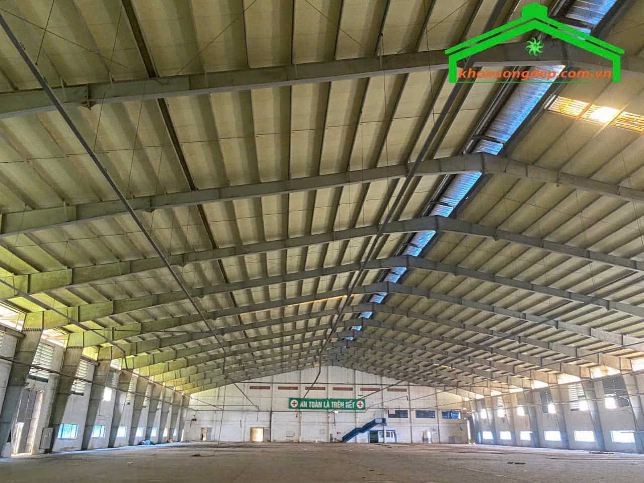 Cho thuê kho xưởng 5000m2 KCN Hải Sơn, Đức Hòa, Long An