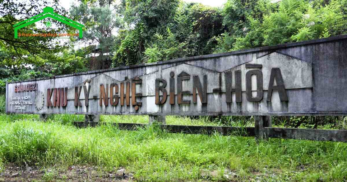 KCN Biên Hòa 1, vốn là khu kỹ nghệ Biên Hòa trước đây, dự kiến sẽ cung cấp khoảng 70ha đất sạch để phục vụ cho việc khởi công Trung tâm Chính trị – Hành chính mới của tỉnh Đồng Nai.