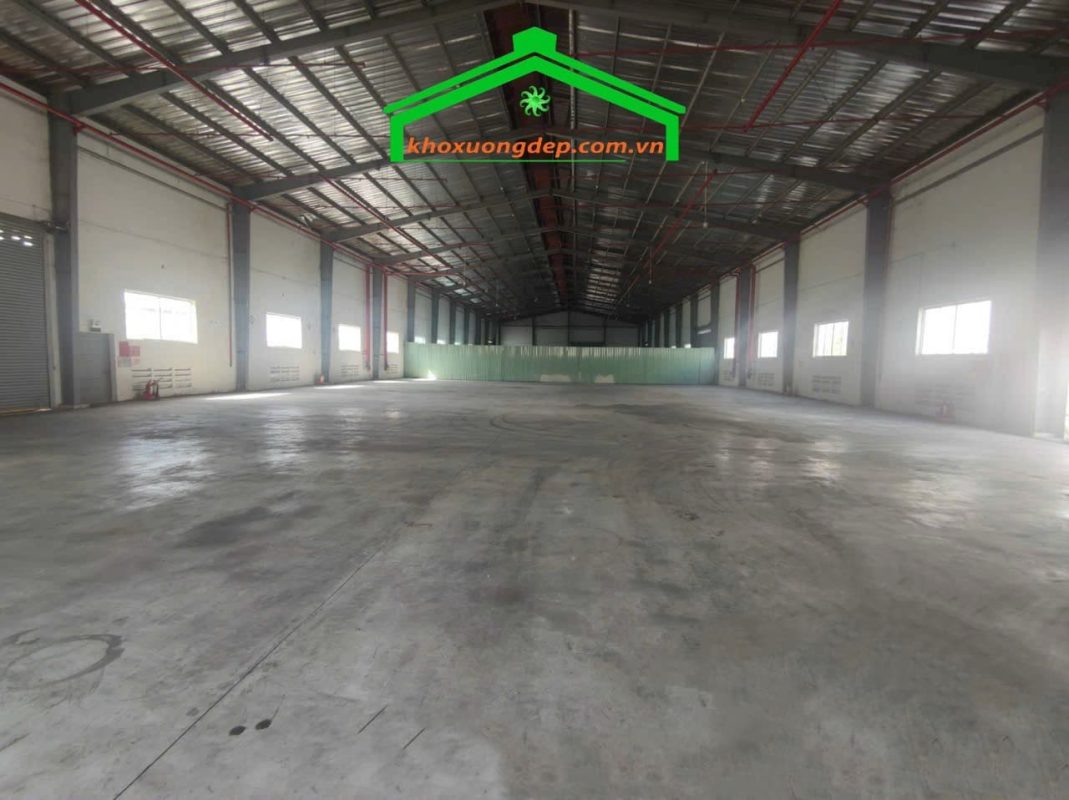 Cho thuê kho xưởng 2200m2 tại Bến Lức, Tây Ninh