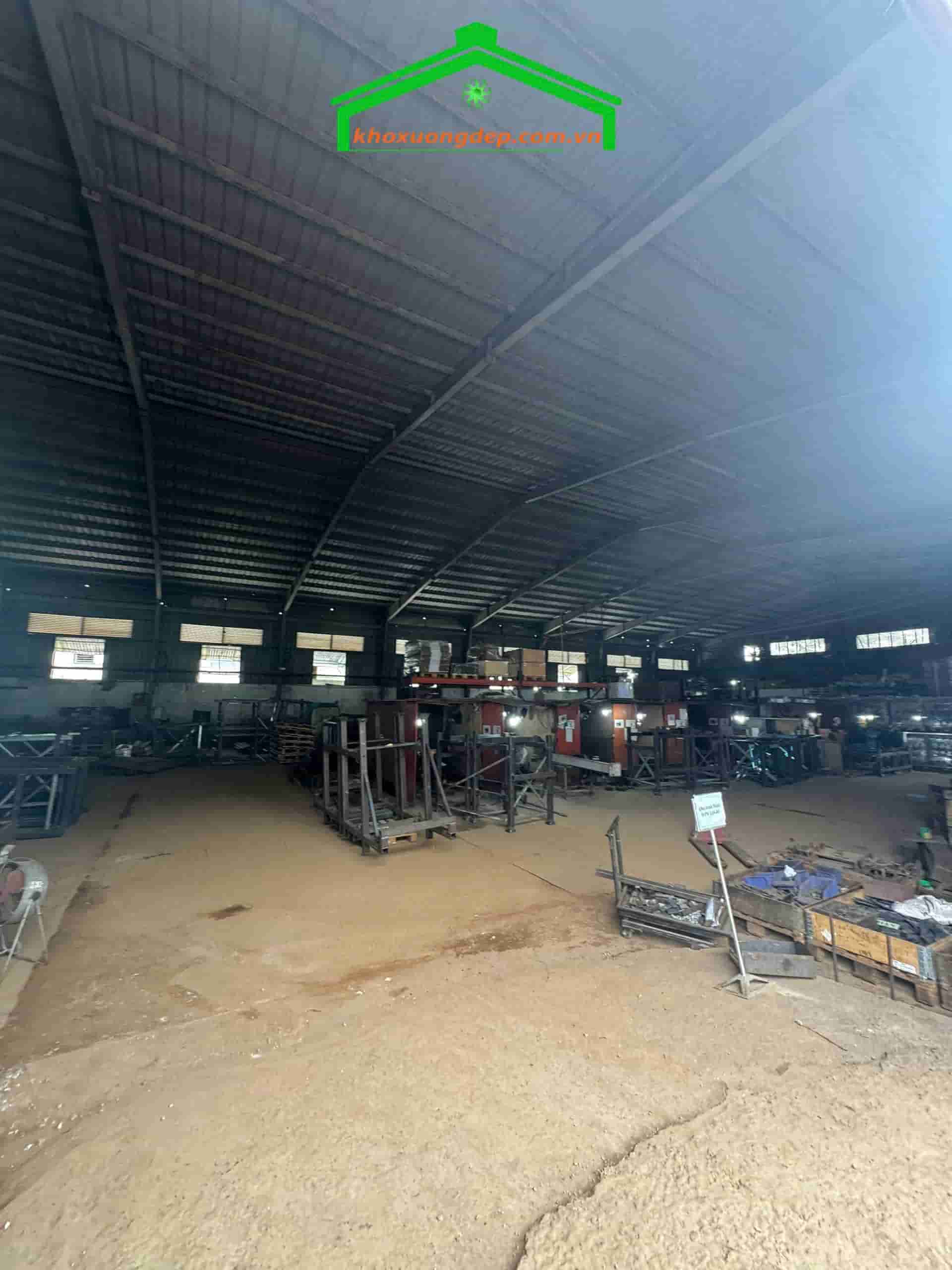 Cho thuê kho xưởng 2000m2 Trần Văn Giàu, Vĩnh Lộc