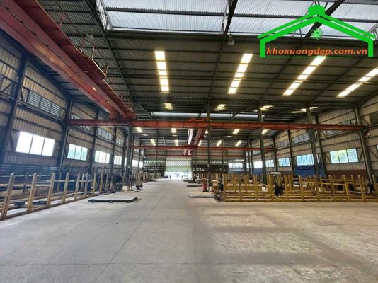 Cho thuê kho xưởng 2925m2 Quốc lộ 13, Lái Thiêu giá tốt