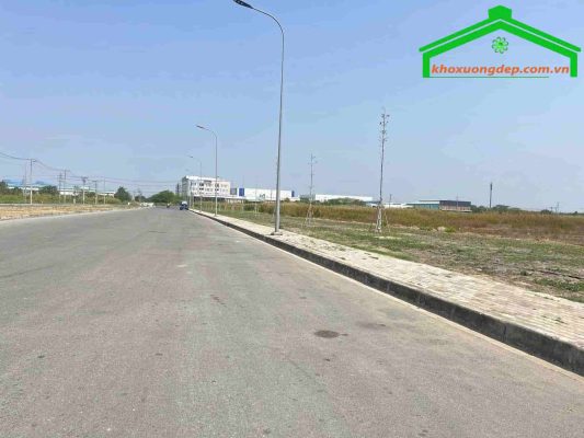 Bán đất 10000m2 trong khu công nghiệp Quảng Trị (QTIP)