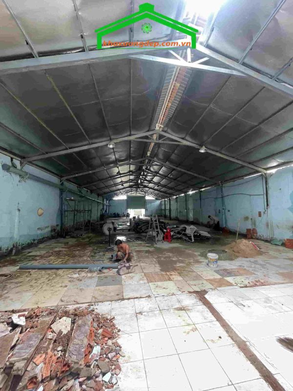 Cho thuê kho xưởng 560m2 Tân Vĩnh Lộc